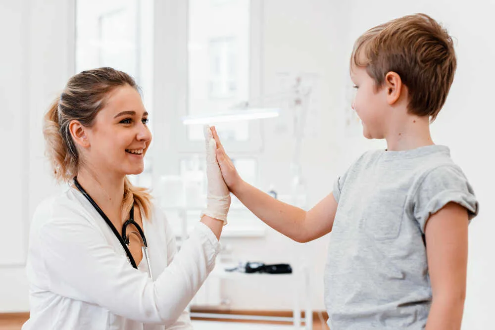 Jak znaleźć dobrego pediatrę do leczenia dzieci?